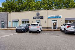 2 - 300 Main Street, Woodstock, ON, exterior