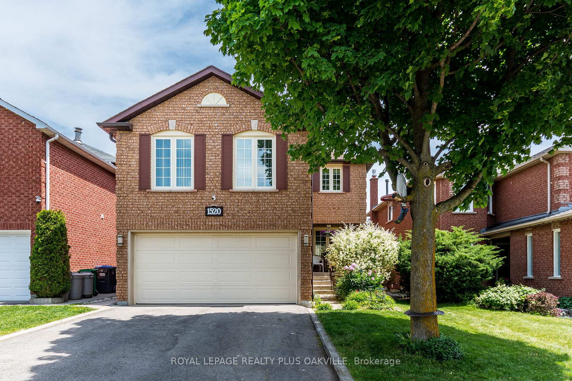1520 Roseway Drive, Mississauga, ON, exterior
