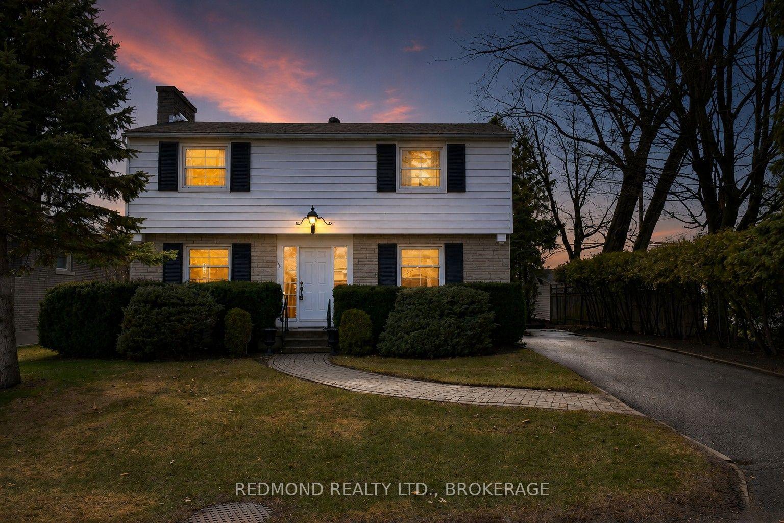 140 Churchill Drive, Gananoque, ON, exterior