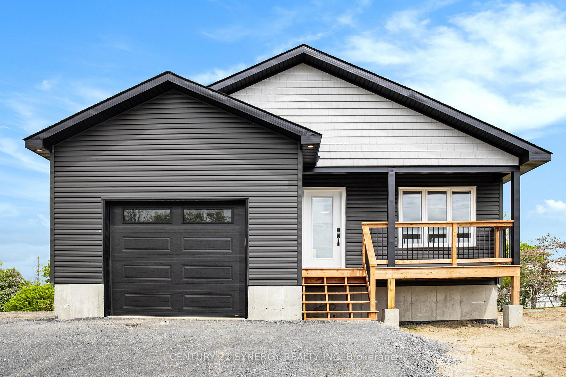 A - 2579 County Rd 7 Road, North Dundas, ON, exterior