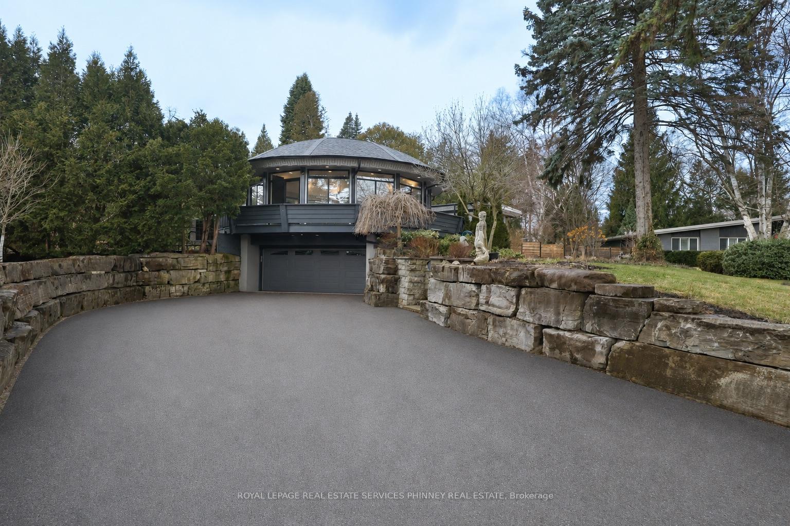 1352 Nocturne Court, Mississauga, ON, exterior