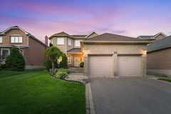 39 Waterhouse Way, Richmond Hill, ON, exterior
