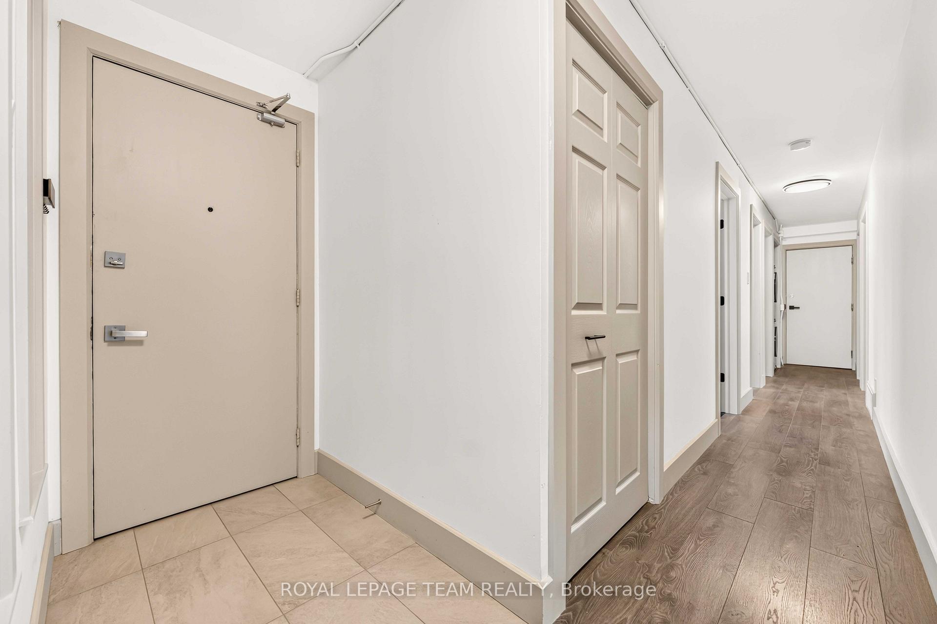 1 - 204 Donald Street, Overbrook - Castleheights and Area, ON, exterior