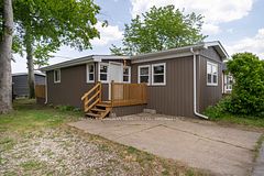 4597 Martha Lane, Lincoln, ON, exterior