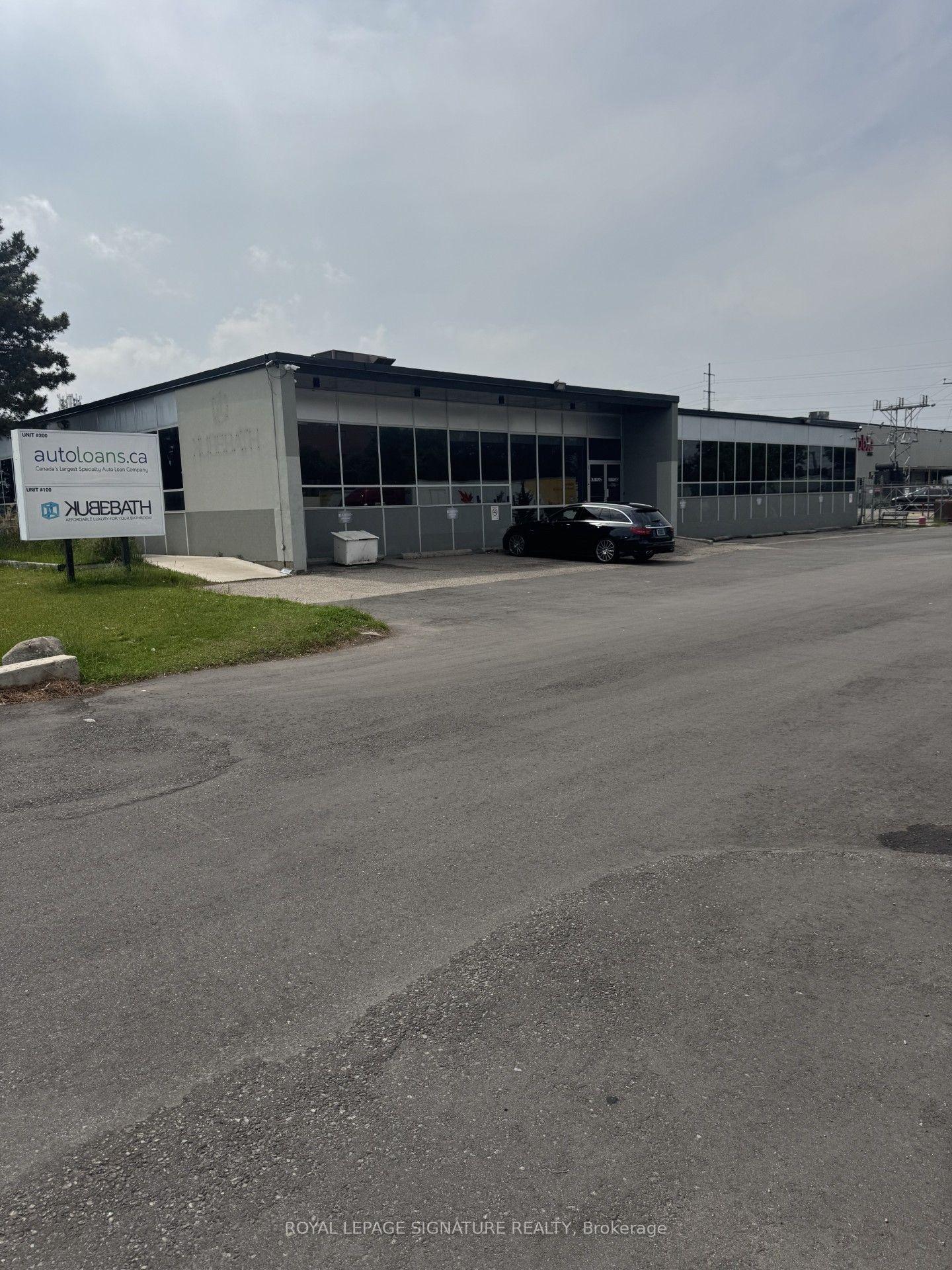 500A - 80 Jutland Road, Toronto W08, ON, exterior