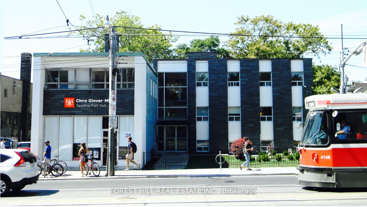 200 - 226 Bathurst Street, Toronto C01, ON, exterior