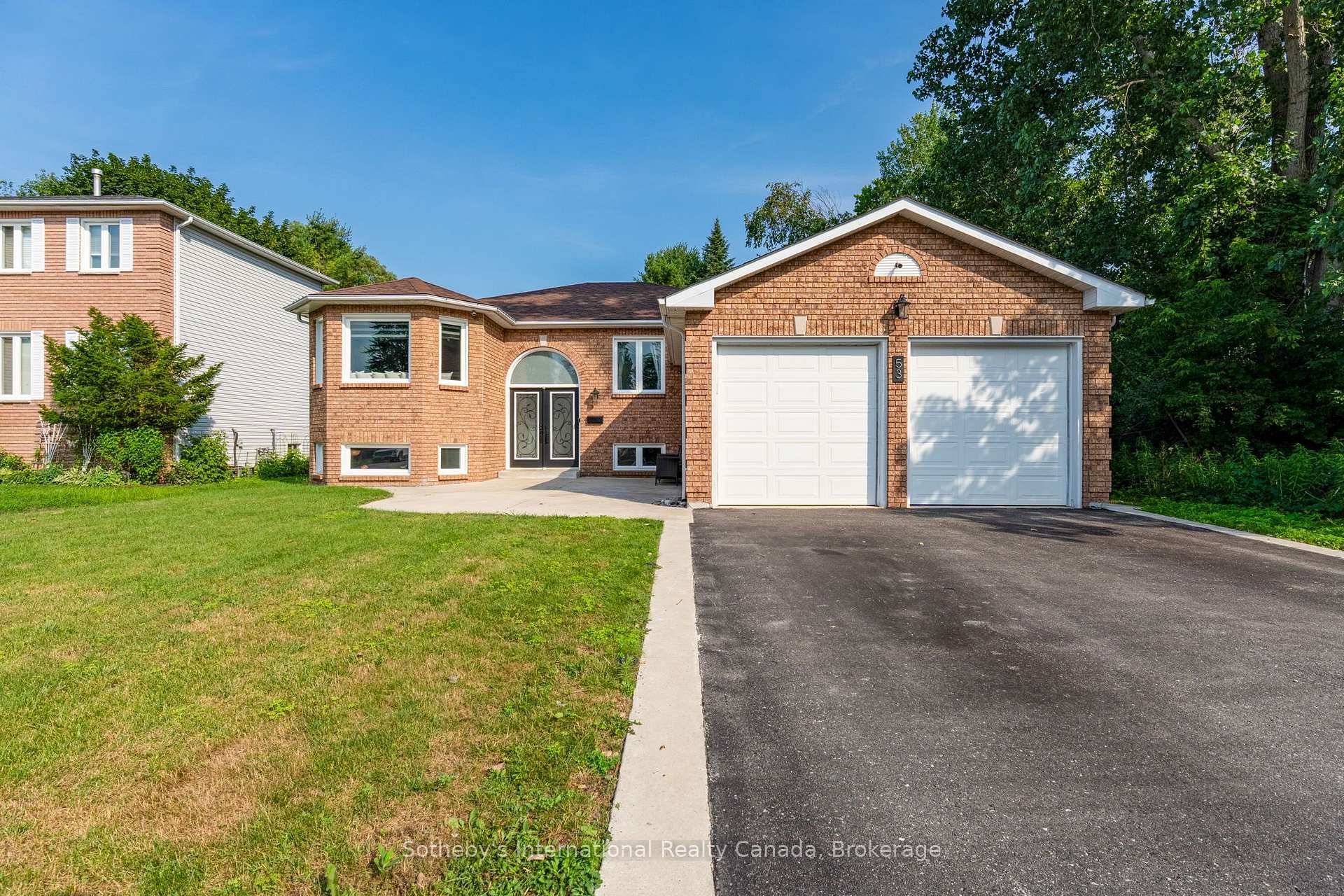 53 Royal Beech Drive, Wasaga Beach, ON, exterior