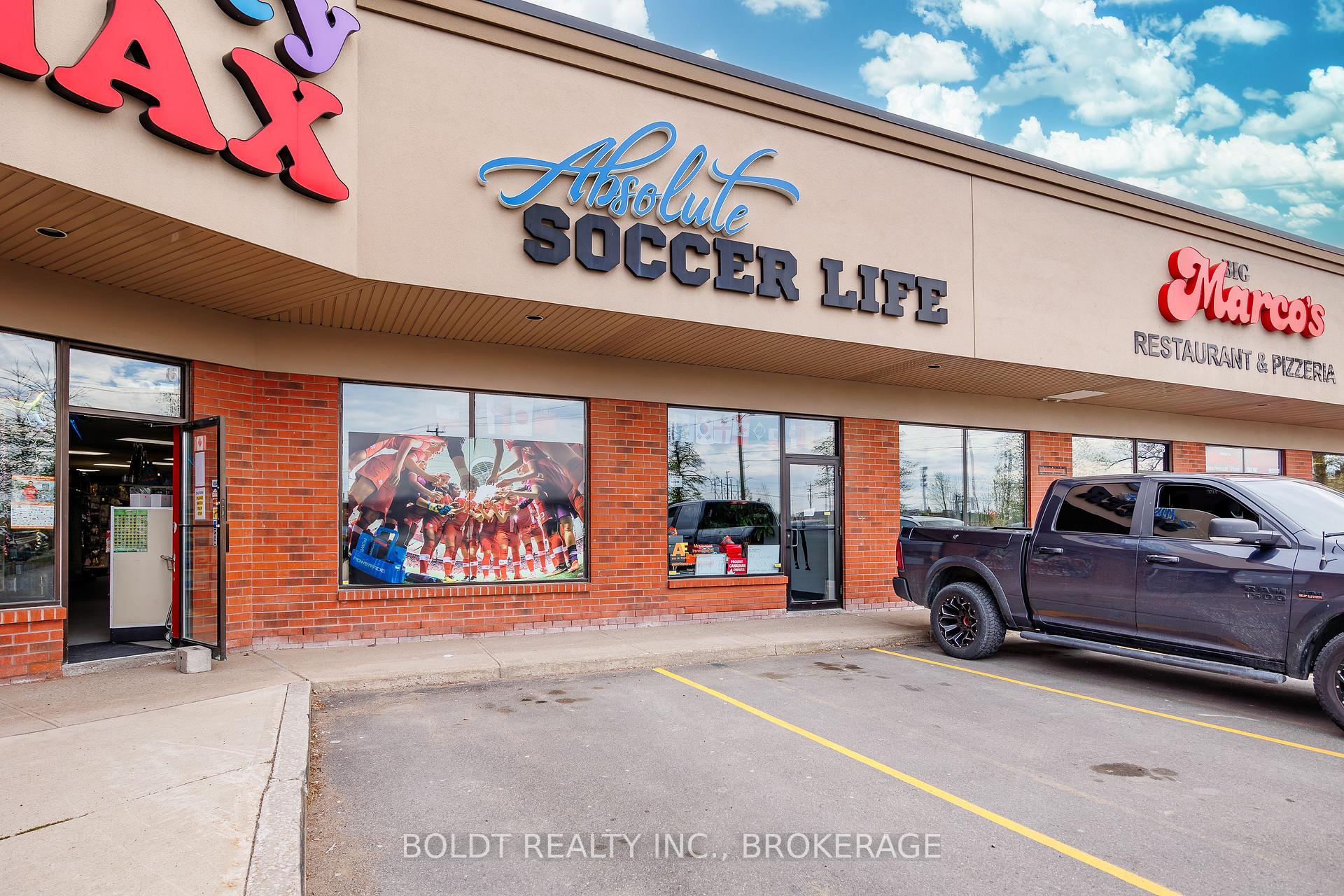 7 - 274 Fourth Avenue, St. Catharines, ON, exterior