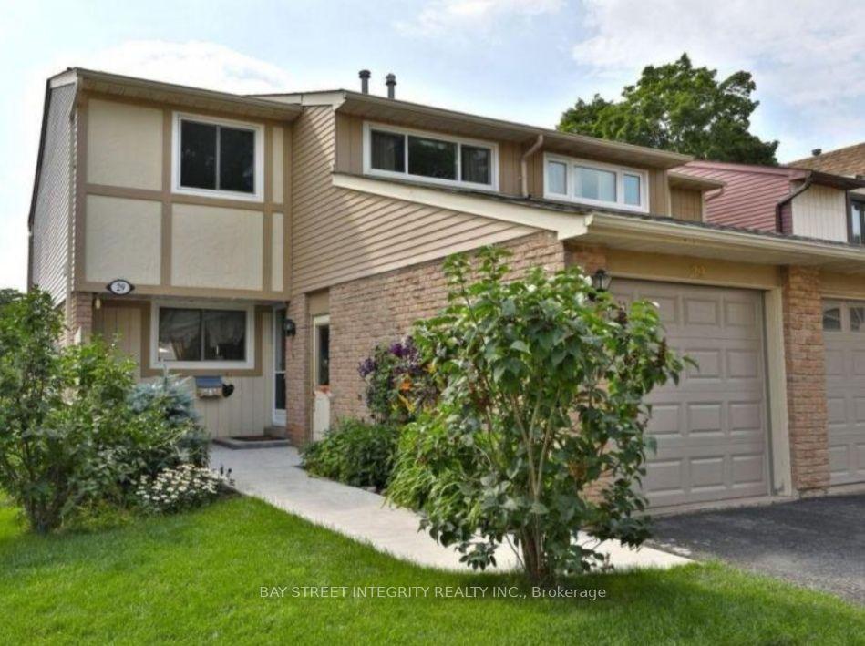 29 - 1580 Lancaster Drive, Oakville, ON, exterior