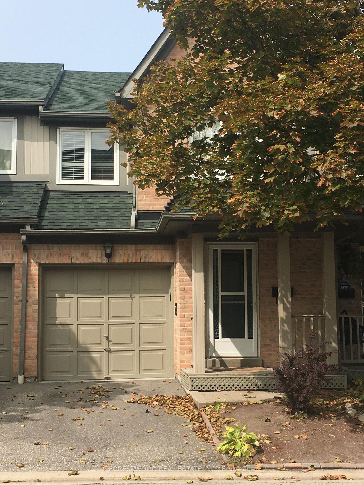 70 - 2945 Thomas Street, Mississauga, ON, exterior