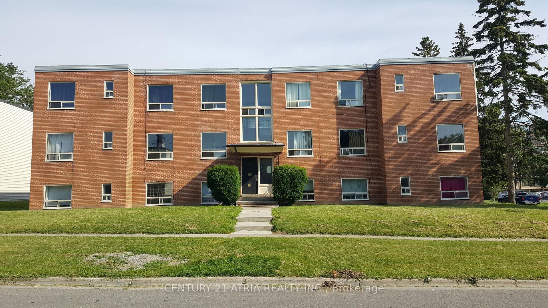 316 Saguenay Avenue, Oshawa, ON, exterior