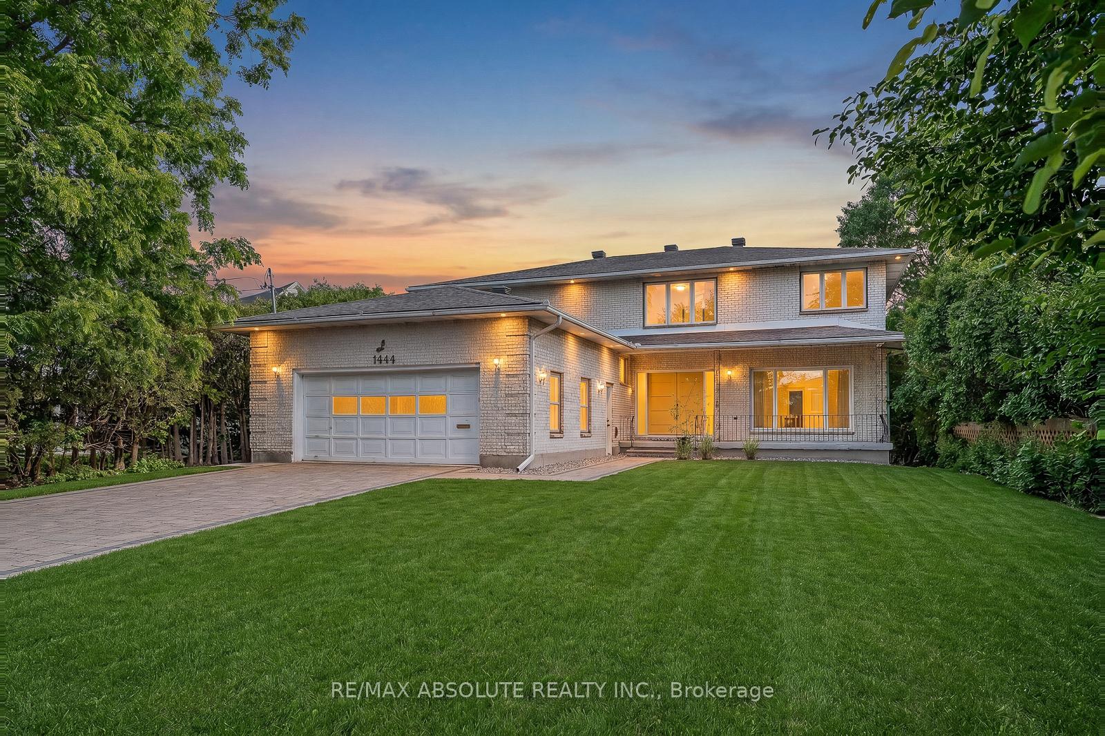 1444 Normandy Crescent, Cityview - Parkwoods Hills - Rideau Shore, ON, exterior