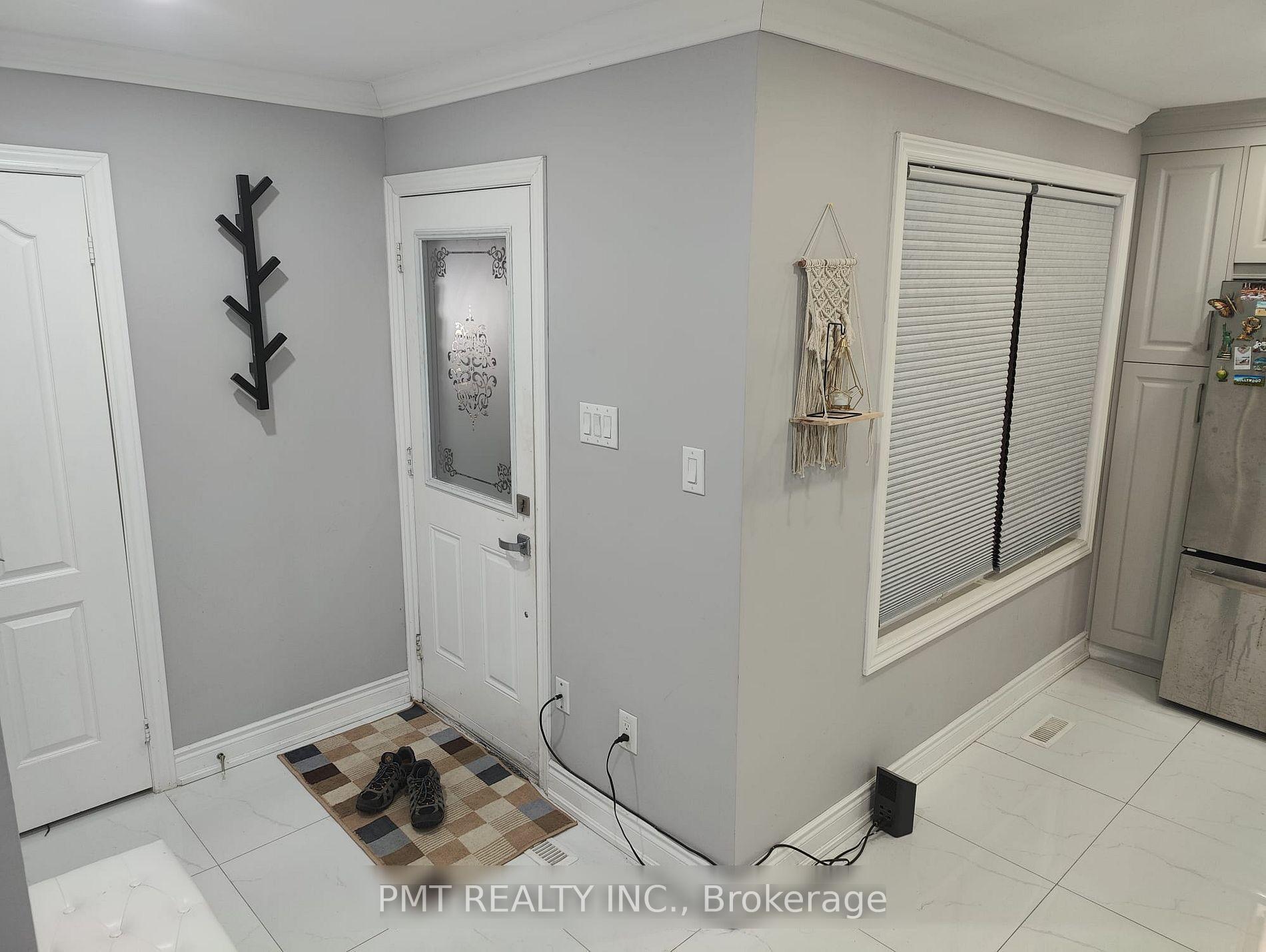 73 Greene Drive, Brampton, ON, exterior