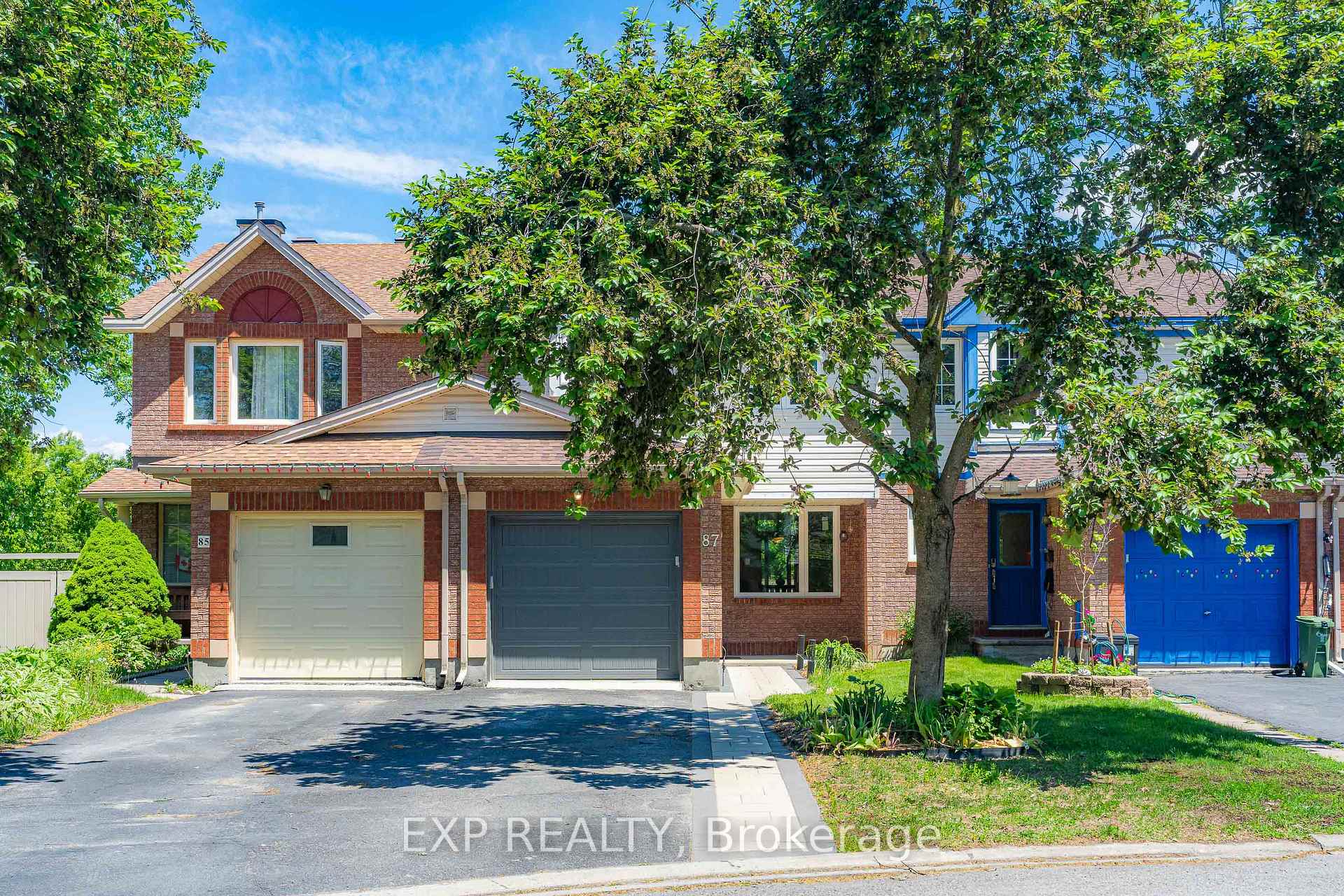87 Banchory Crescent, Kanata, ON, exterior