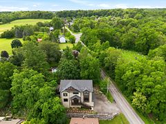 3713 Nineteenth Street, Lincoln, ON, exterior
