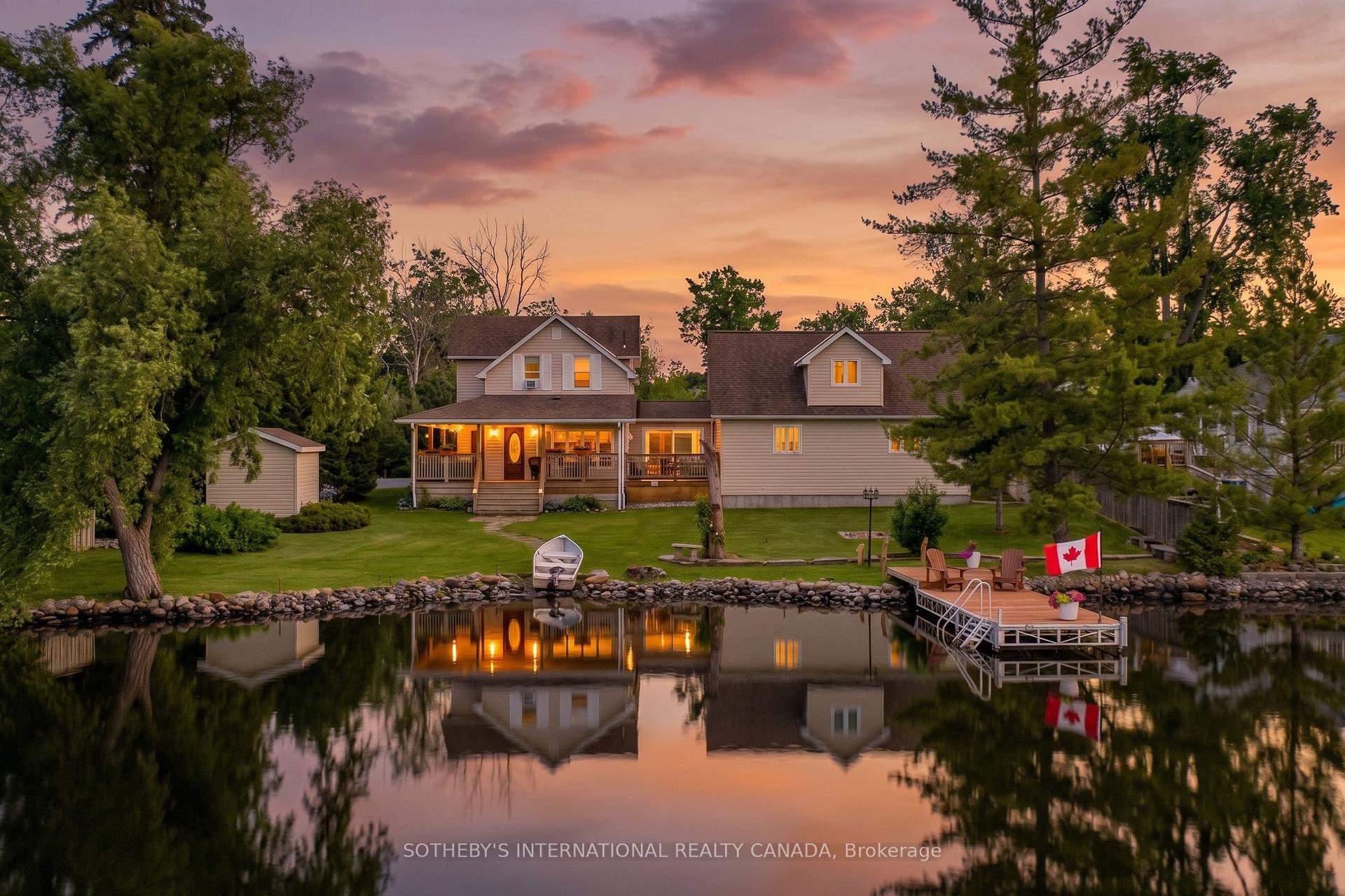 66 West Street N, Kawartha Lakes, ON, exterior