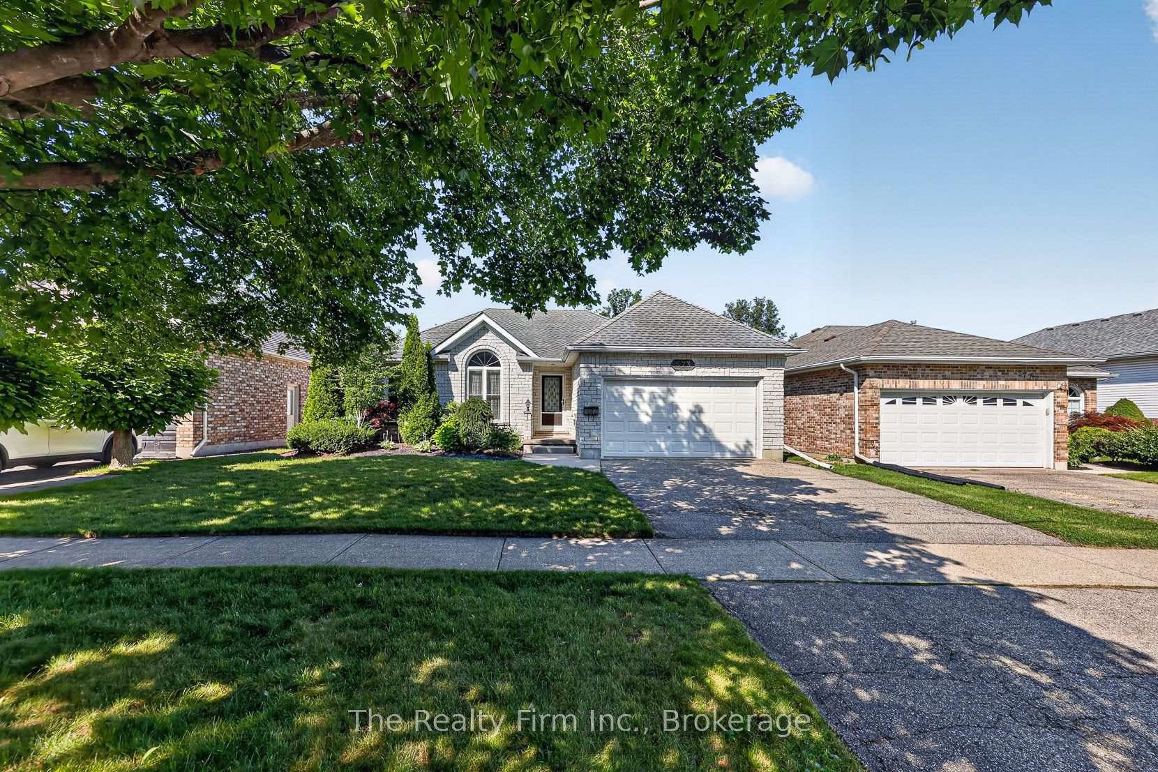 573 Lansdowne Avenue, Woodstock, ON, exterior