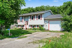 7496 Roger Stevens Drive, Montague, ON, exterior