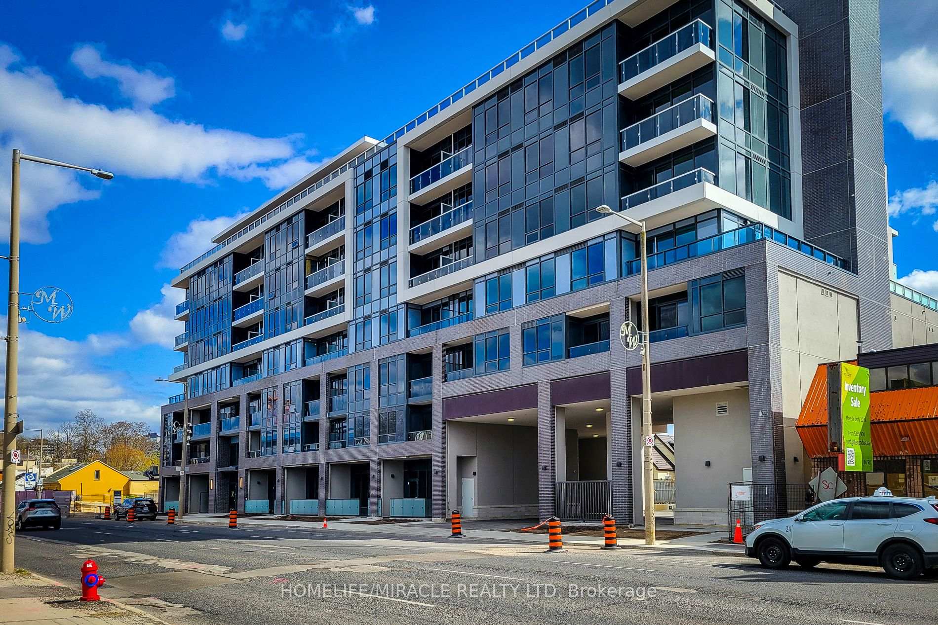 420 - 415 Main Street W, Hamilton, ON, exterior