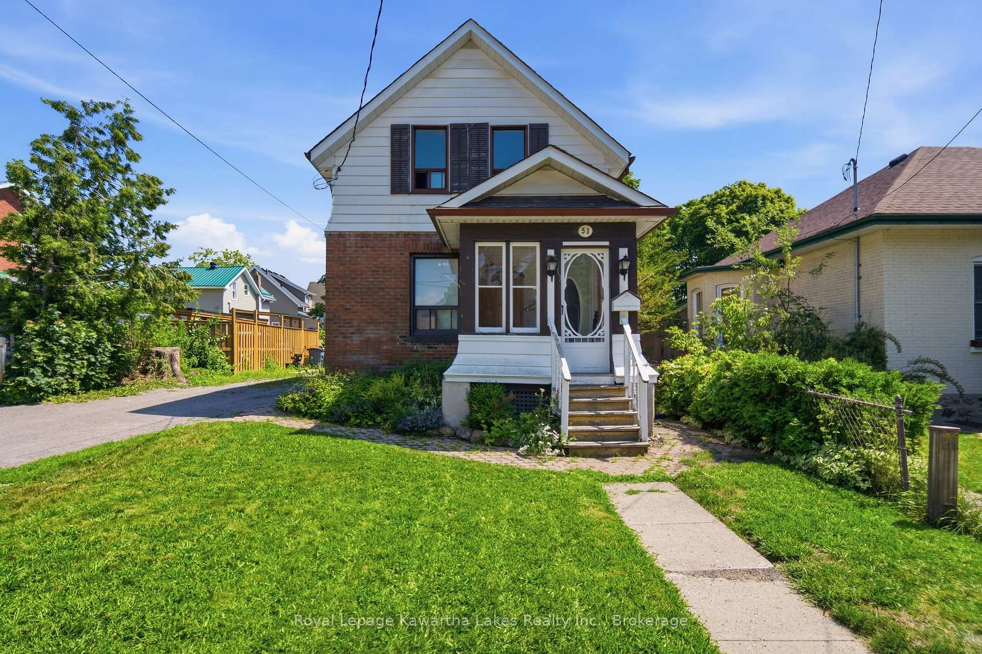51 Melbourne Street W, Kawartha Lakes, ON, exterior