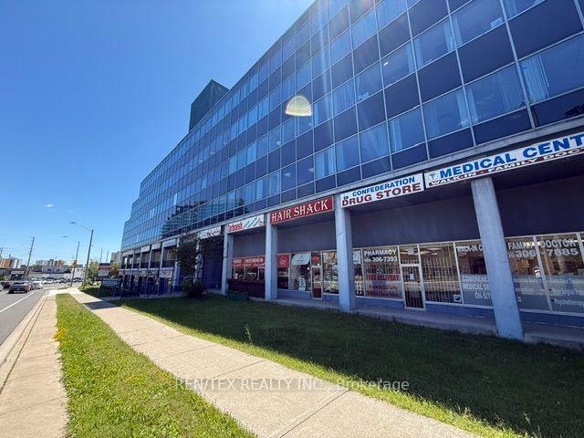402 - 3050 Confederation Parkway, Mississauga, ON, exterior