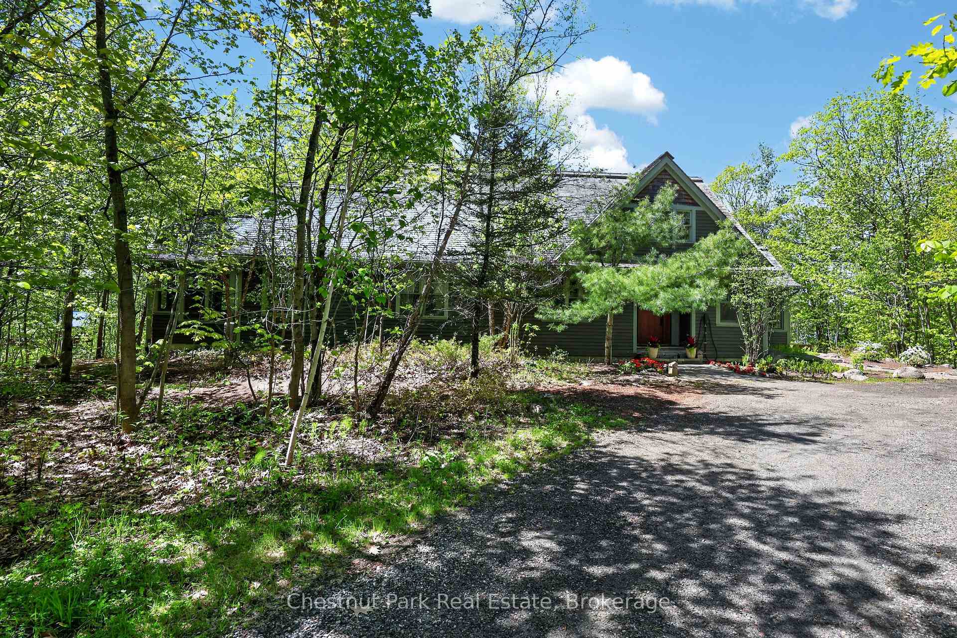 Unit #9 - 4805 Muskoka Road 169 Highway E, Muskoka Lakes, ON, exterior