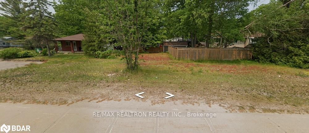 1444 Mosley Street, Wasaga Beach, ON, exterior