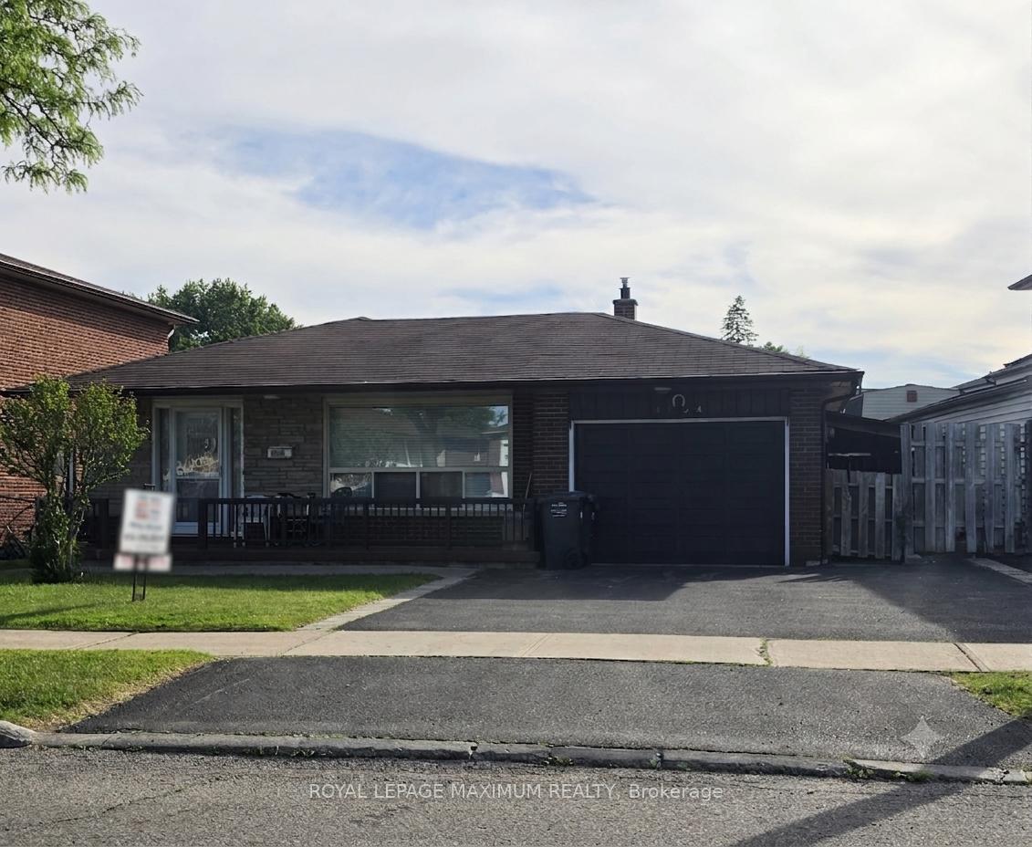 4254 Brandon Gate Drive, Mississauga, ON, exterior