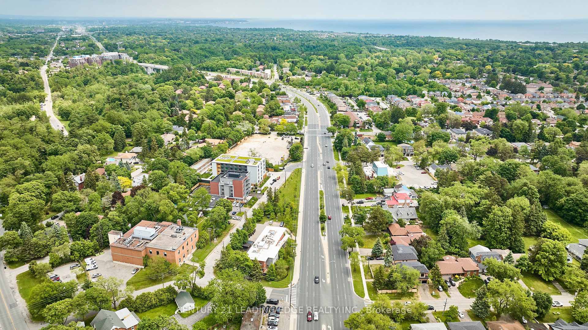 4607 Kingston Road, Toronto E10, ON, exterior