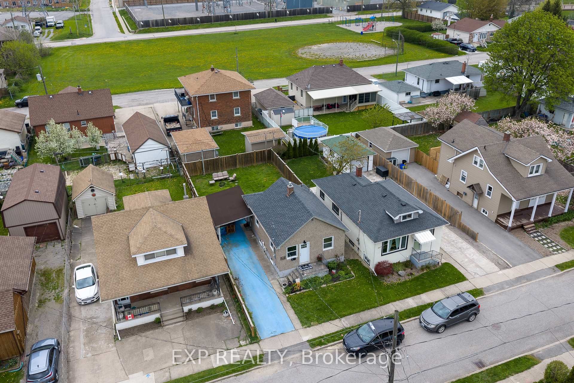 47 Battle Street, Thorold, ON, exterior