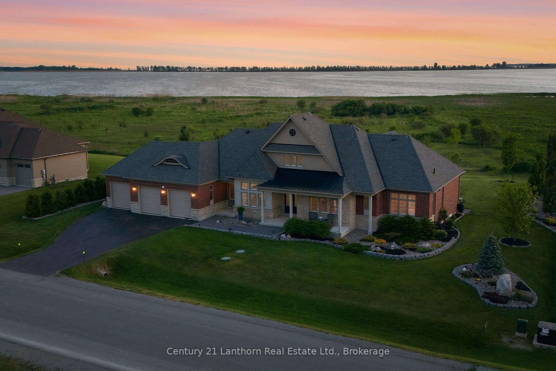 14 Wellers Way, Quinte West, ON, exterior