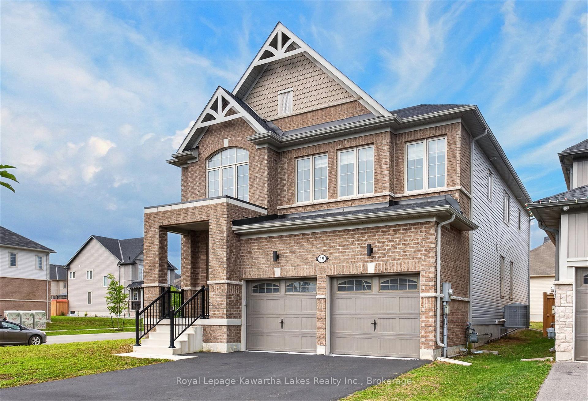 19 Hennessey Crescent, Kawartha Lakes, ON, exterior