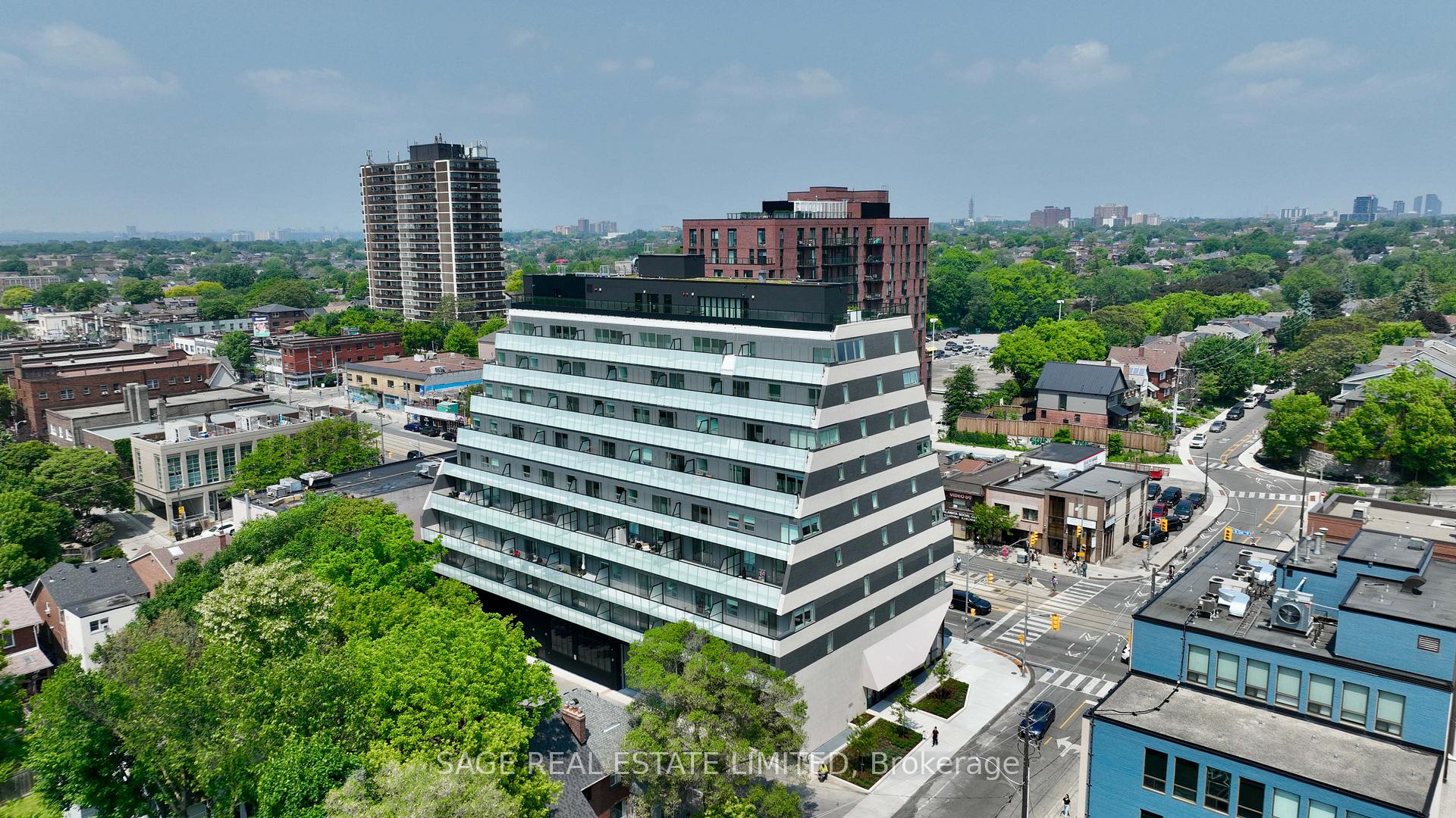 206 - 863 St Clair Avenue W, Toronto C02, ON, exterior
