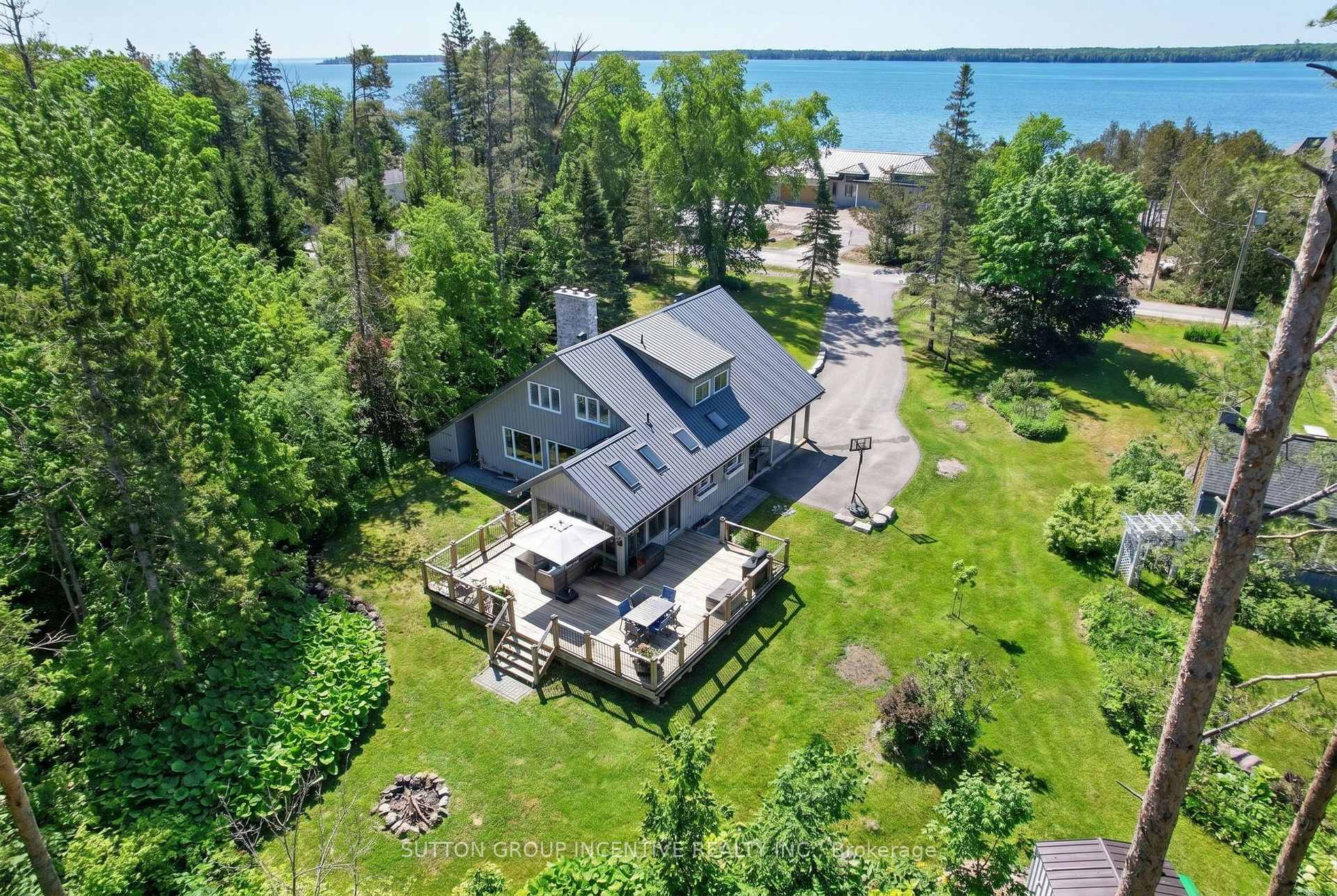 24 Brambel Road, Oro-Medonte, ON, exterior