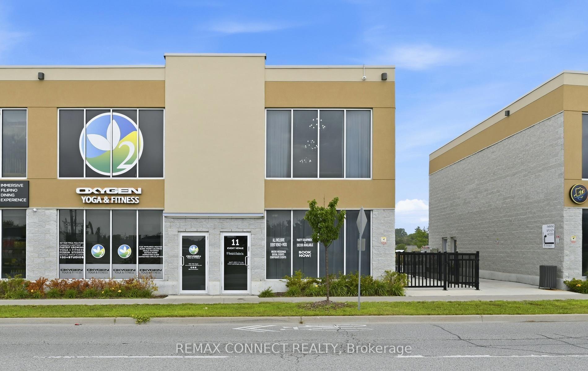 11 - 190 Station Street, Ajax, ON, exterior