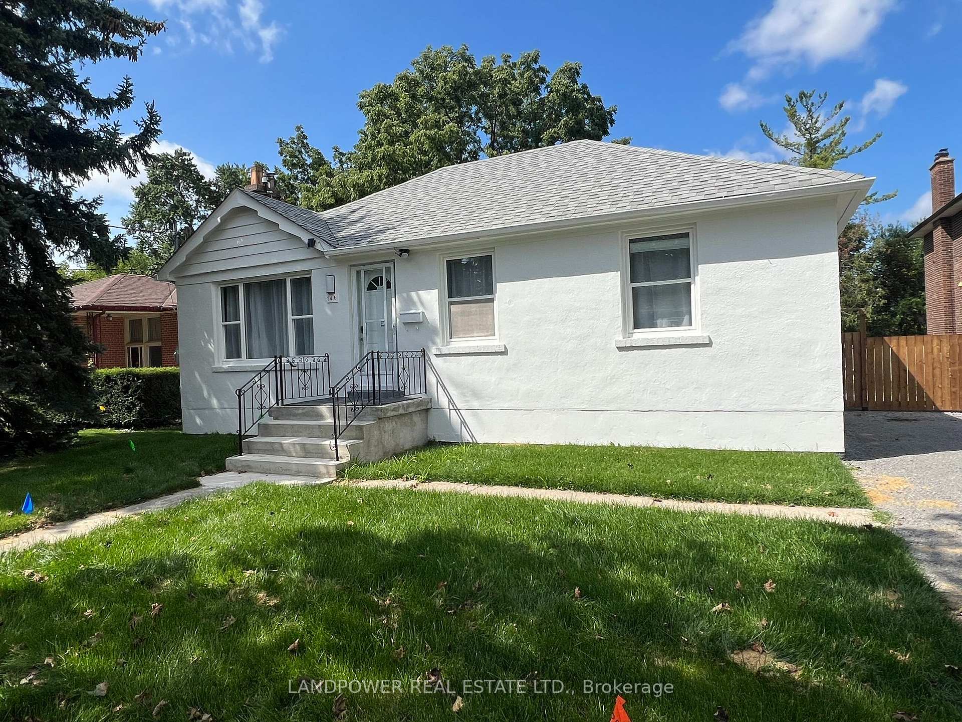 164 Homewood Avenue, Toronto C07, ON, exterior