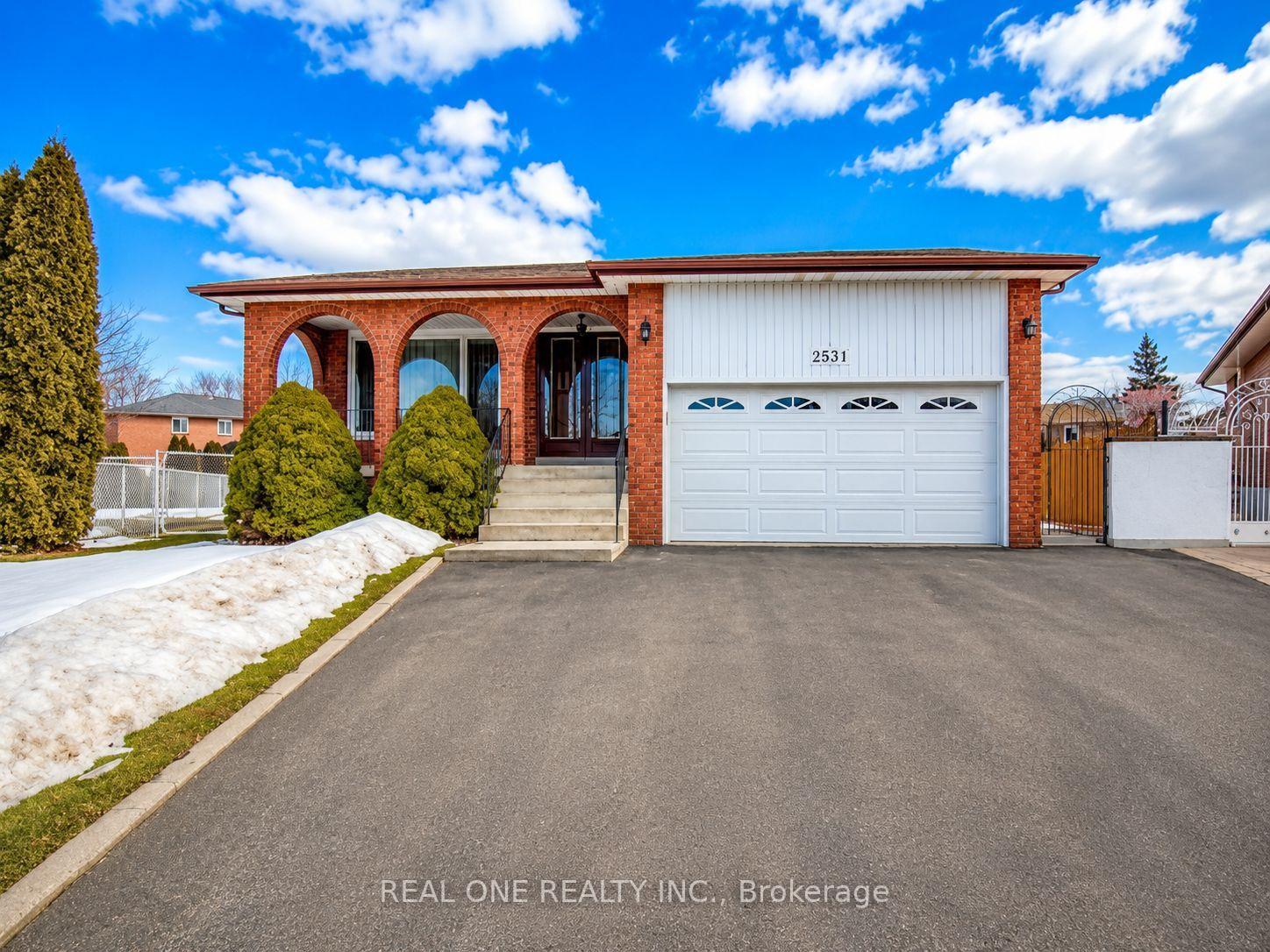 Upper - 2531 Cynara Road, Mississauga, ON, exterior