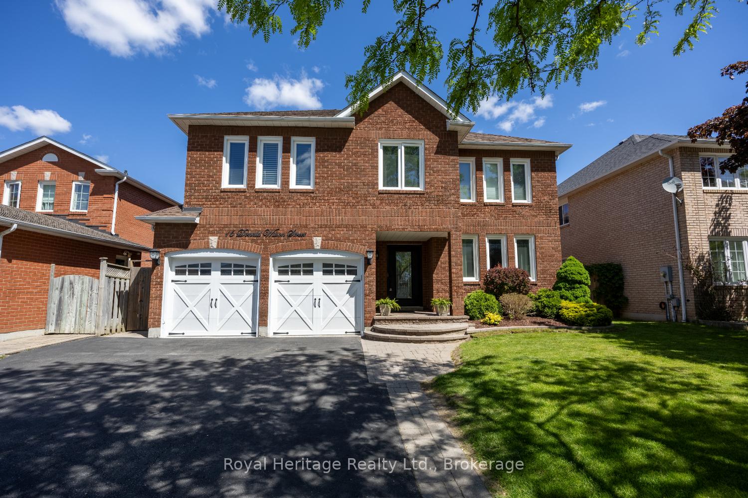 16 Donald Wilson Street, Whitby, ON, exterior
