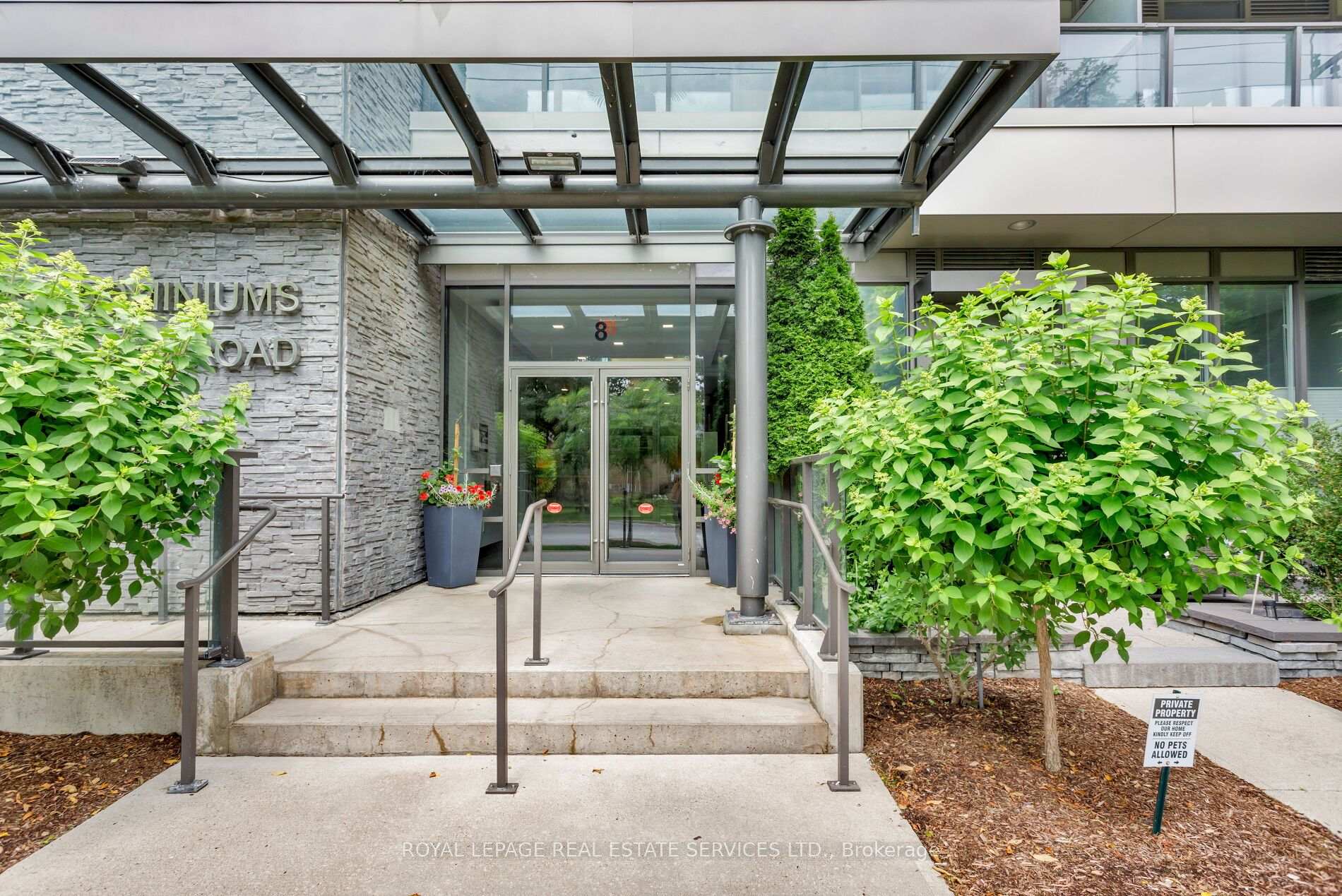 414 - 8 Fieldway Road, Toronto W08, ON, exterior