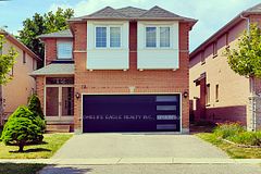 12 Indigo Street, Richmond Hill, ON, exterior