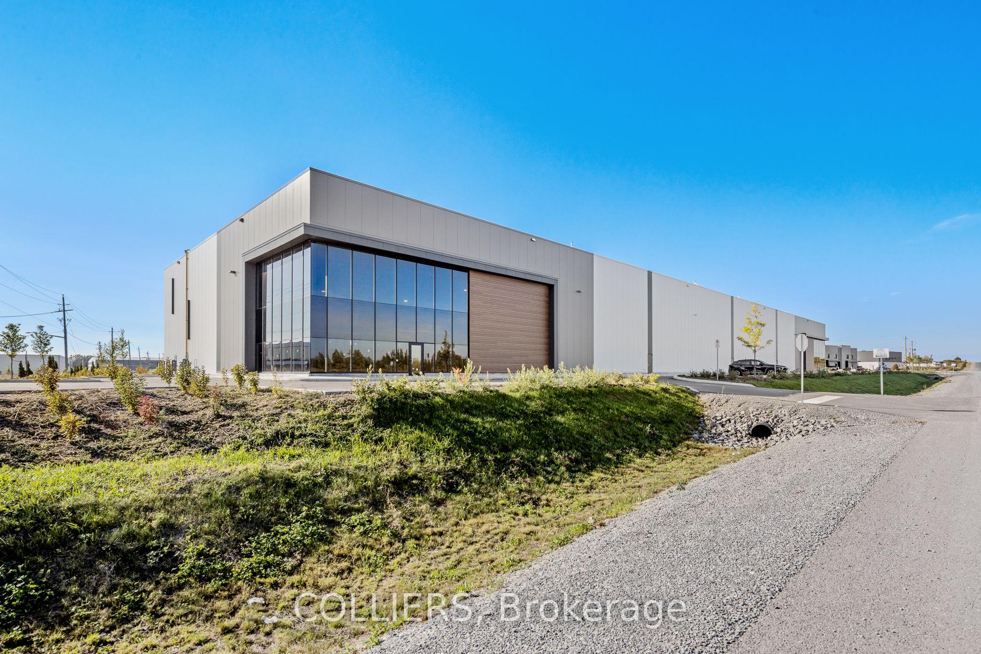 130 Warehouse Street, Russell, ON, exterior