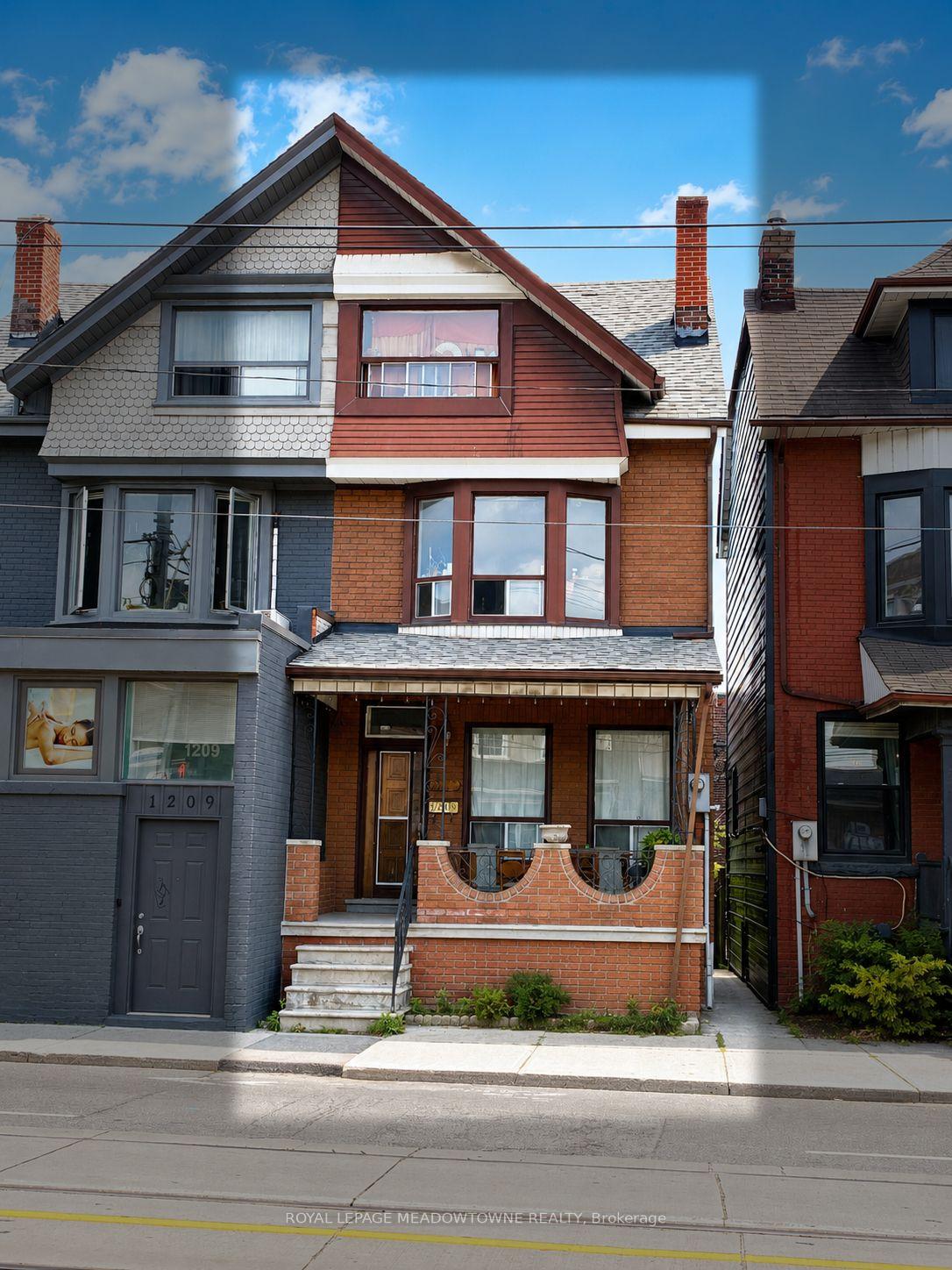 BSMT - 1211 College Street, Toronto C01, ON, exterior