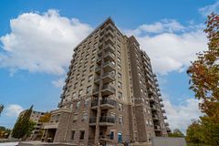 1202 - 223 Erb Street W, Waterloo, ON, exterior