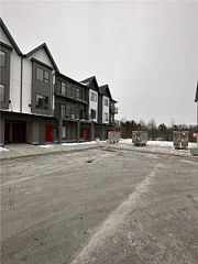 905 - 2635 William Jackson Drive, Pickering, ON, exterior