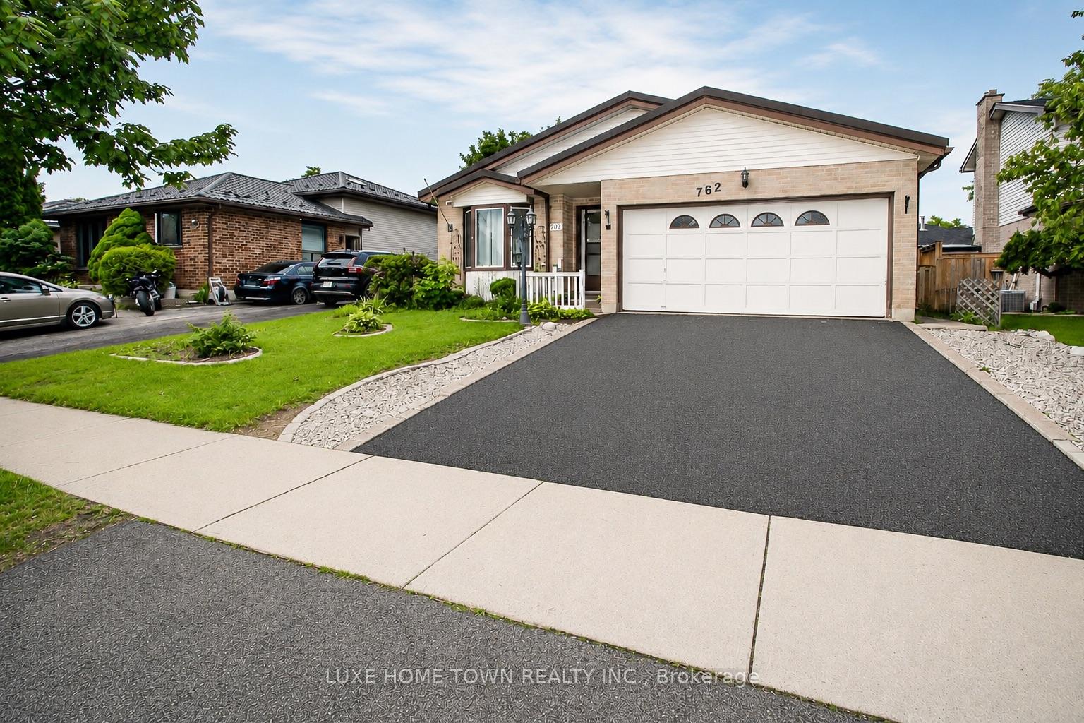 762 RAILTON Avenue, London East, ON, exterior