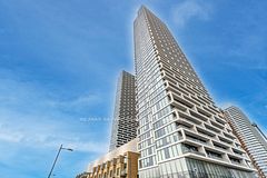 5702 - 5 Buttermill Avenue, Vaughan, ON, exterior