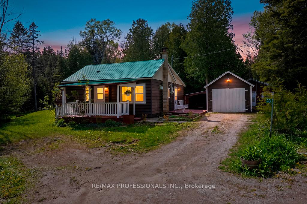 23 Woodstock Avenue, Northern Bruce Peninsula, ON, exterior