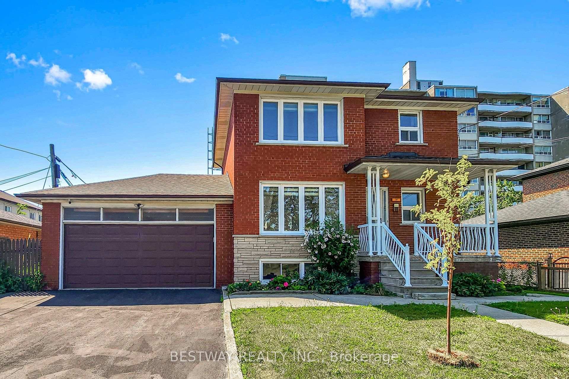 37 Victory Drive, Toronto W05, ON, exterior