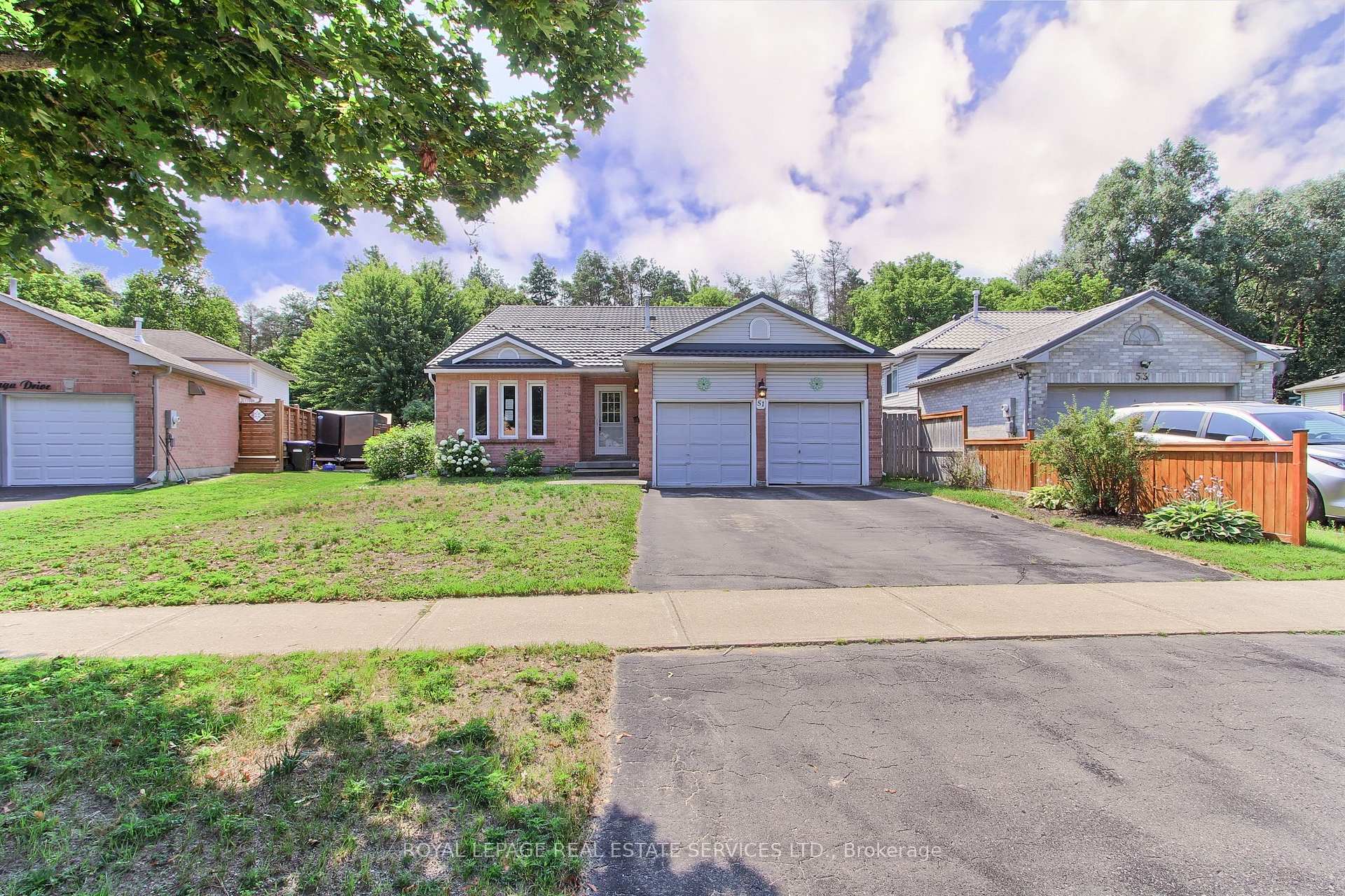 51 Nottawasaga Drive, Essa, ON, exterior