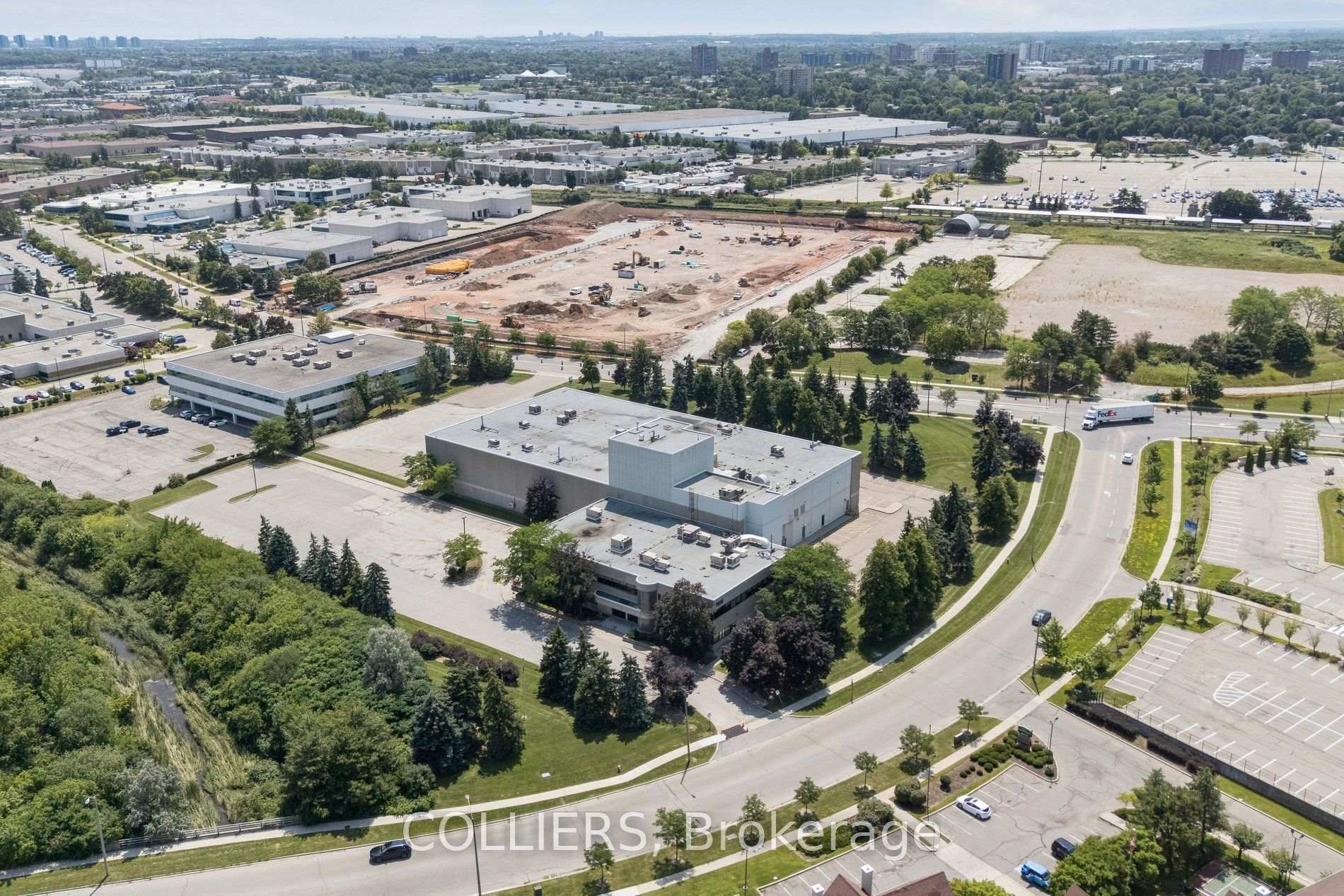 7030 Century Avenue, Mississauga, ON, exterior